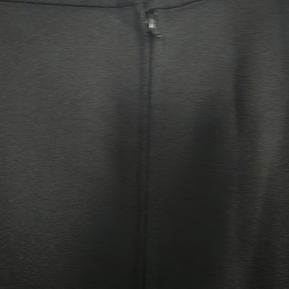 Jemma Women's 22W Black Skirt Suit - Picture 6 of 14